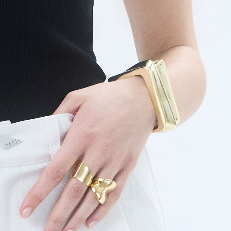 SOLE CUFF