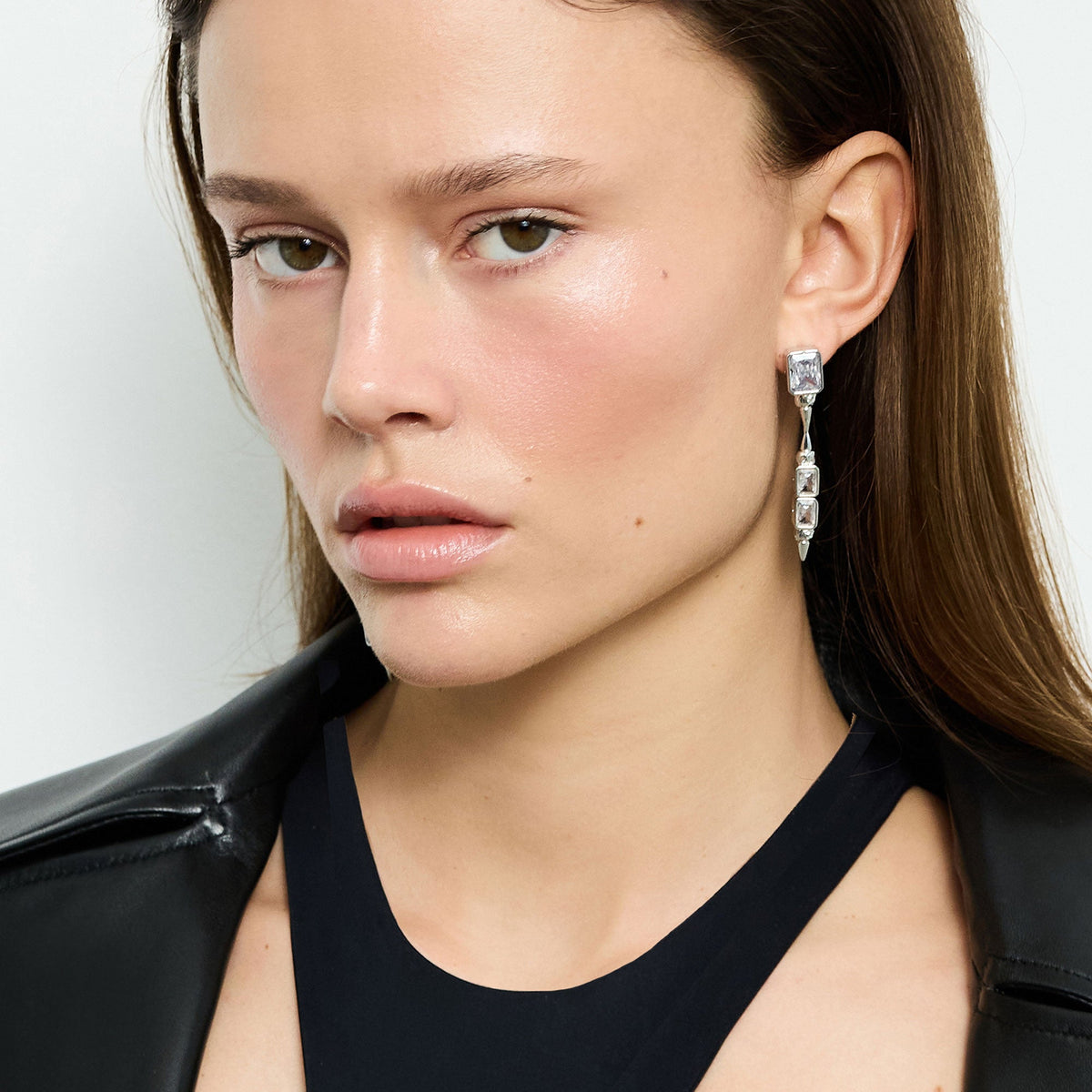 MIRA GOLD EARRINGS