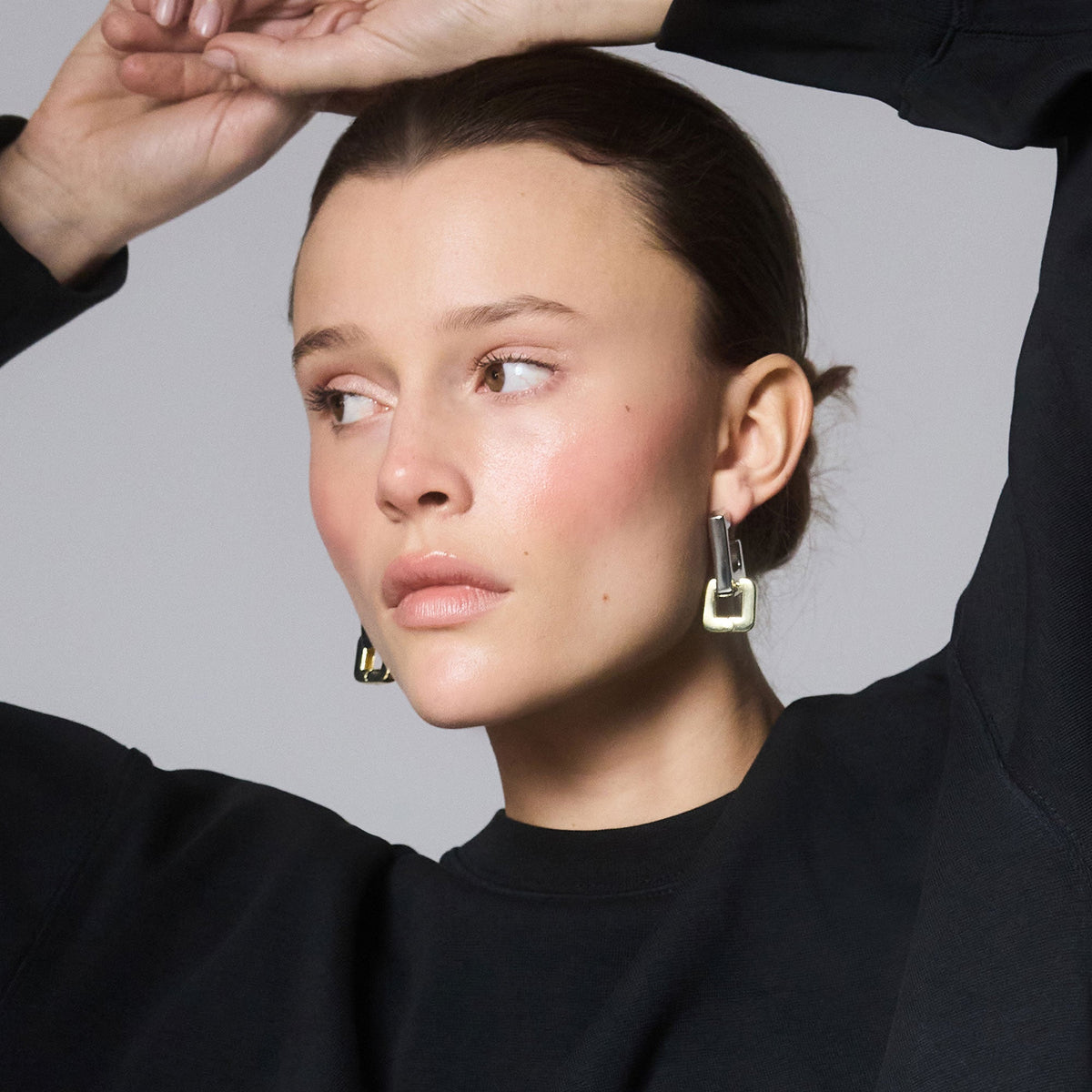 VINA EARRINGS